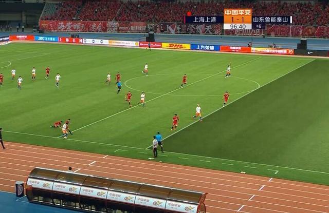  罗马客场遭遇门线悬案VAR判定引发争议  